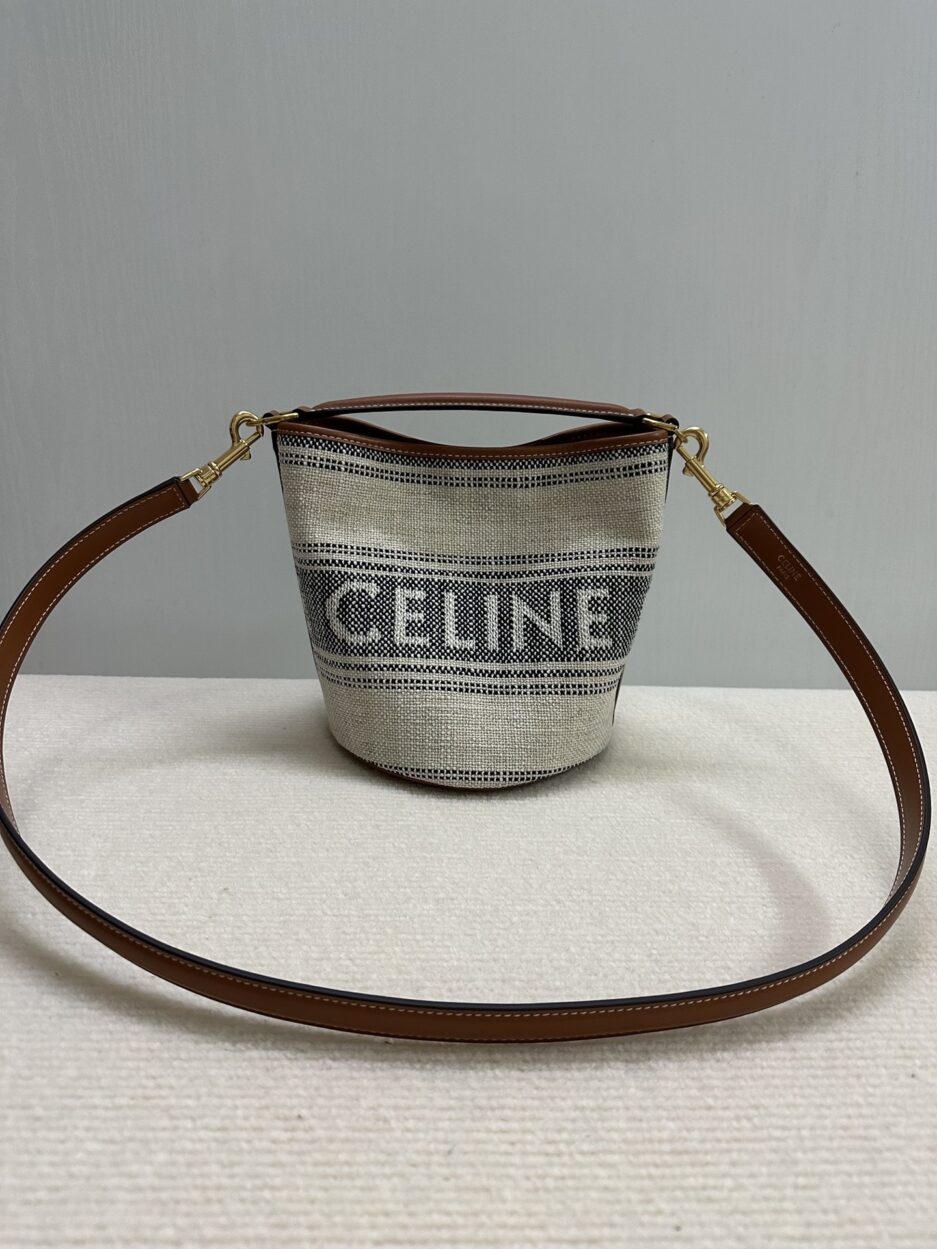 Celine Cuir Triomphe Bucket 16 One