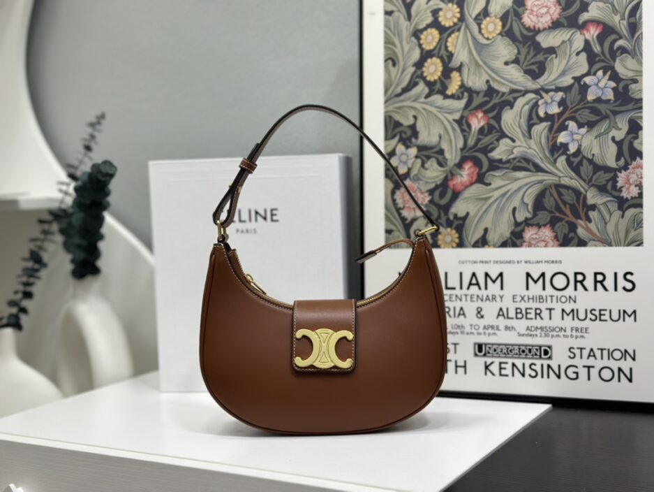 Celine Ava Triomphe Caramel