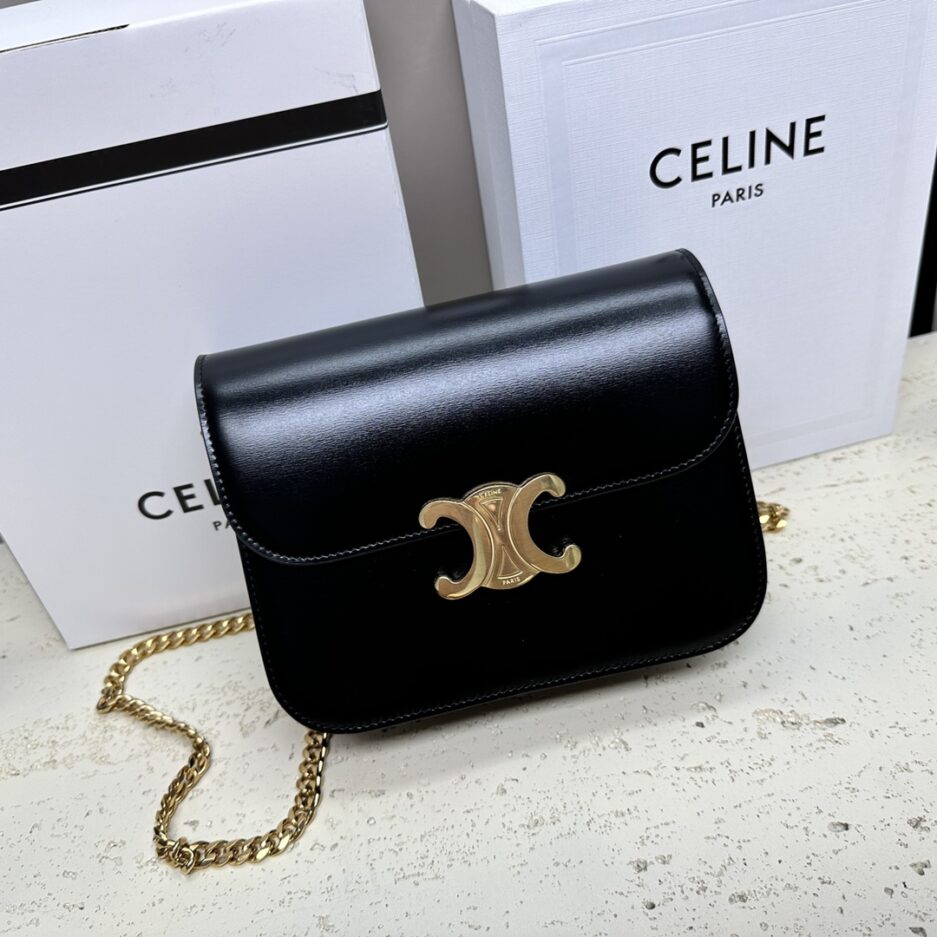 Celine Triomphe College Black