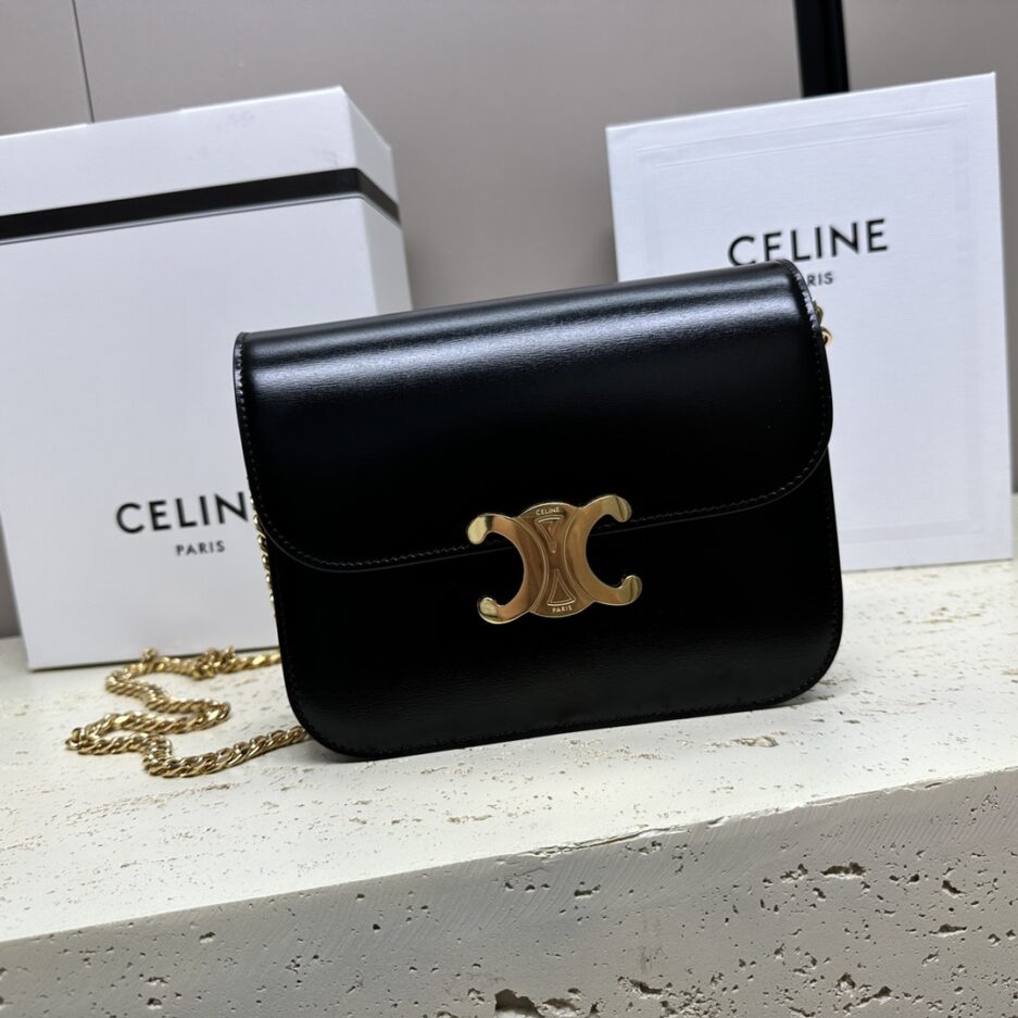 Celine Triomphe College Black